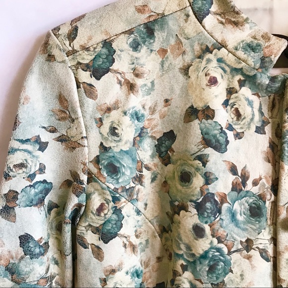 Leather Vintage Rose Print Moto Jacket - Picture 5 of 8